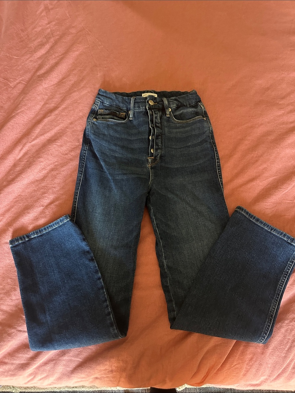 Good American Straight-Leg Jeans in Dark Blue Wash